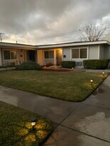 2729 W Yale Ave, Unit B in Anaheim, CA - Building Photo