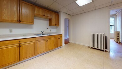 1120 4th St SE in Minneapolis, MN - Building Photo - Building Photo