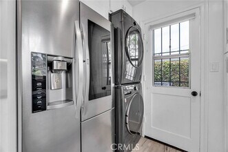 2213 Bataan Rd in Redondo Beach, CA - Building Photo - Building Photo