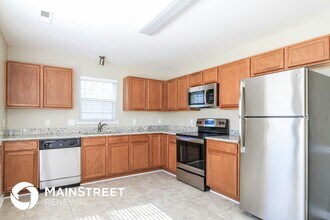 5788 Misty Hill Cir in Clemmons, NC - Building Photo - Building Photo