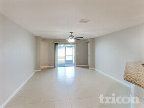 77298 Mosswood Dr in Yulee, FL - Foto de edificio - Building Photo