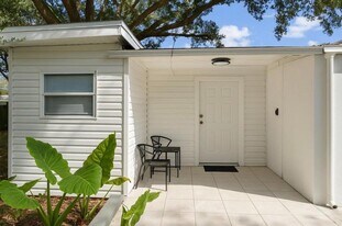 8622 N 39th St in Tampa, FL - Building Photo