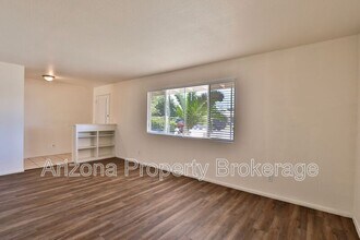 1326 E Downing St in Mesa, AZ - Building Photo - Building Photo