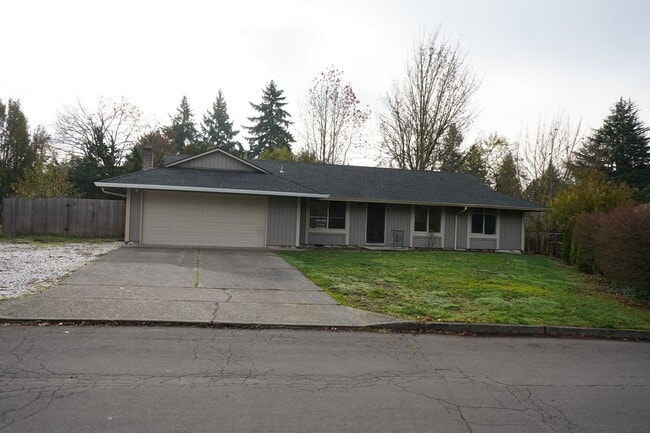 property at 10111 NE Tanglewood Dr