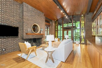 612 Greenwood Rd in Chapel Hill, NC - Building Photo - Building Photo