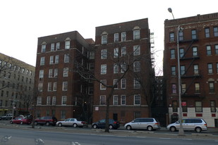1250 Grand Concourse in Bronx, NY - Building Photo