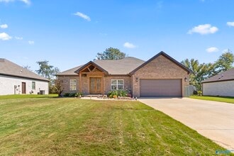 1207 Glendora Ave in Tuscumbia, AL - Building Photo - Building Photo