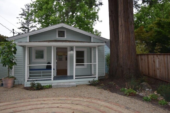property at 816 Spencer Ave