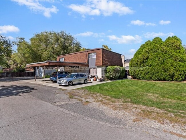 4554 S 785 E in Millcreek, UT - Building Photo - Building Photo