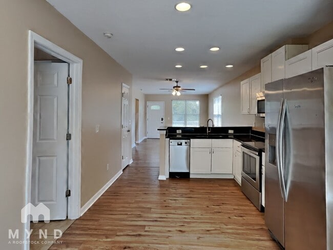 3217 Spooner Dr in Plant City, FL - Building Photo - Building Photo