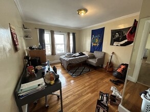 9 Radnor Rd, Unit 1 in Boston, MA - Building Photo - Building Photo