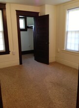 1201 Chestnut St-Unit -Suite 3 in Franklin, PA - Building Photo - Building Photo