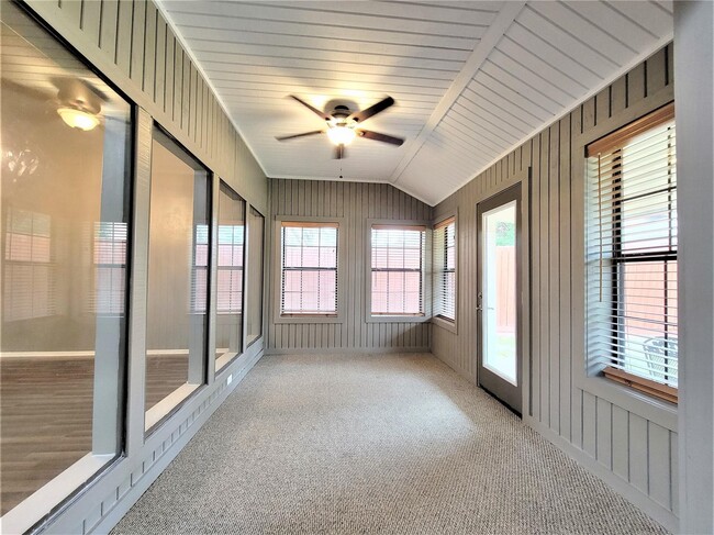 13122 Waldemere Dr in Houston, TX - Building Photo - Building Photo