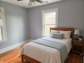 128 Palfrey St in Watertown, MA - Building Photo - Building Photo