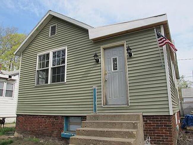 property at 38 E Beardsley Ave