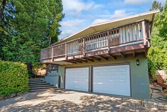 3320 Noyo St in Oakland, CA - Building Photo - Building Photo