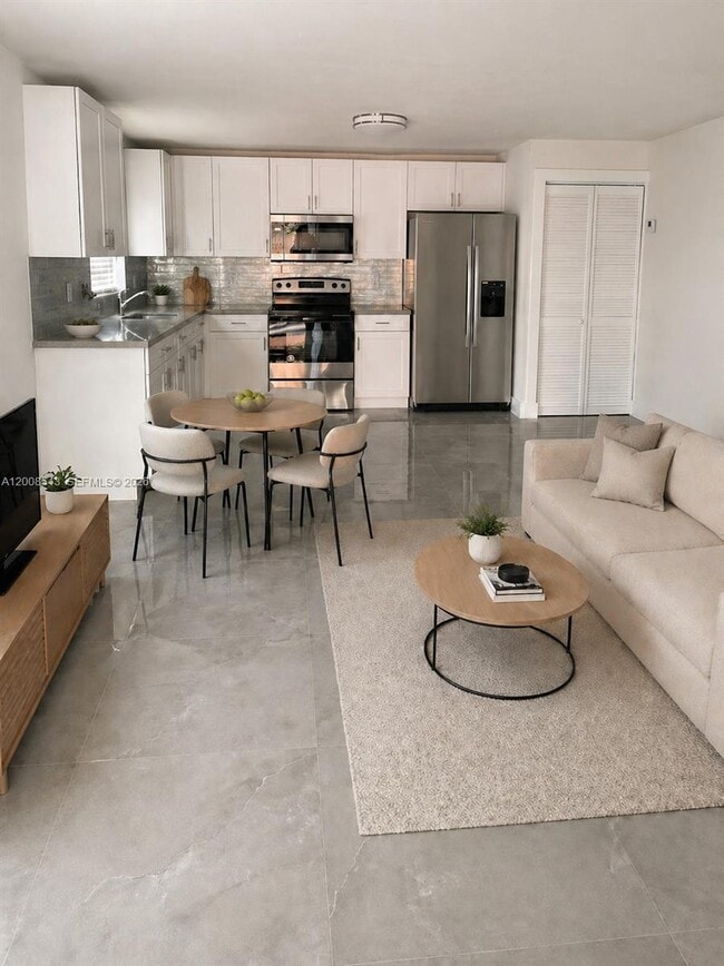property at 4281 Riverside Dr