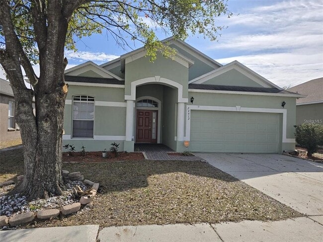 24612 Portofino Dr in Lutz, FL - Building Photo - Building Photo