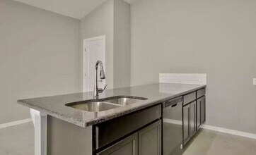 8802 E Chris St in Bel Aire, KS - Building Photo - Building Photo