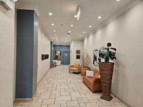 2025 S Indiana Ave in Chicago, IL - Building Photo - Building Photo
