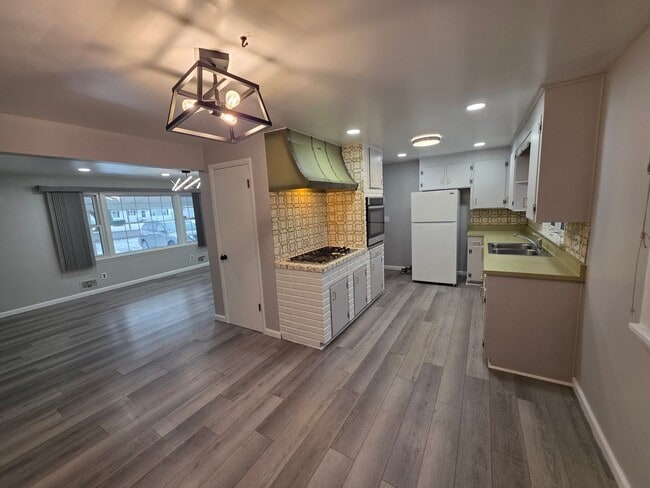 2938 Lyell Rd in Rochester, NY - Building Photo - Building Photo