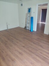 10750 SW 55th Terrace in Miami, FL - Building Photo - Building Photo