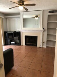 2121 Hepburn St photo'