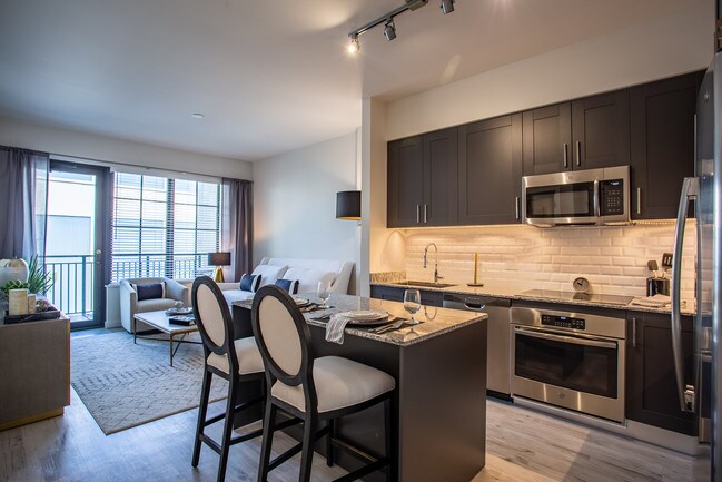 Camden Central in St. Petersburg, FL - Foto de edificio - Interior Photo