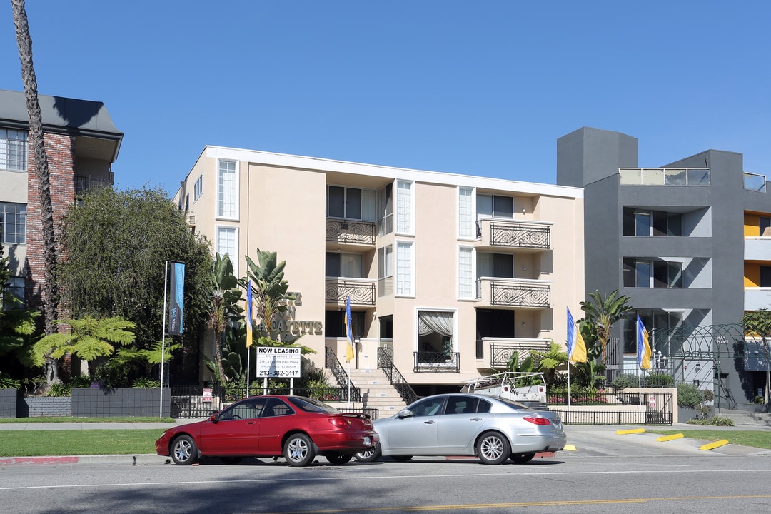 The Ritz on LaFayette in Los Angeles, CA - Building Photo