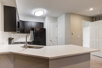 Avana Belmar in Lakewood, CO - Building Photo - Building Photo