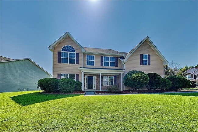 property at 2720 Austin Ridge Dr NE