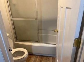 4517 Sharon Chase Dr, Unit F in Charlotte, NC - Building Photo - Building Photo