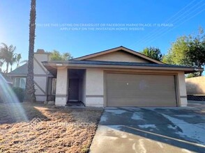 199 N Pennsylvania St in Lake Elsinore, CA - Foto de edificio - Building Photo