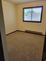 714 Powell St, Unit 5 in La crosse, WI - Building Photo