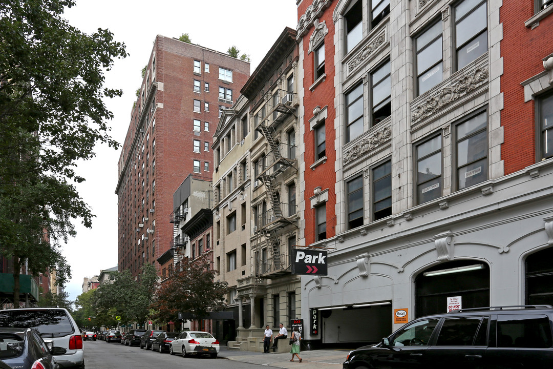 125 E 83rd St in New York, NY - Foto de edificio
