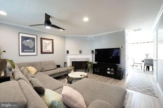 7903 Old Carriage Trail in Alexandria, VA - Building Photo - Building Photo