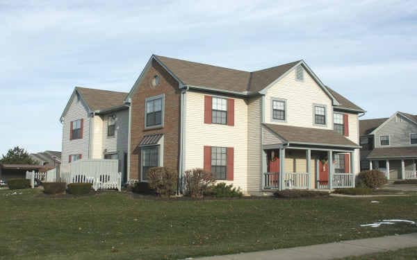 Arrowsmith Townhomes in Reynoldsburg, OH - Building Photo