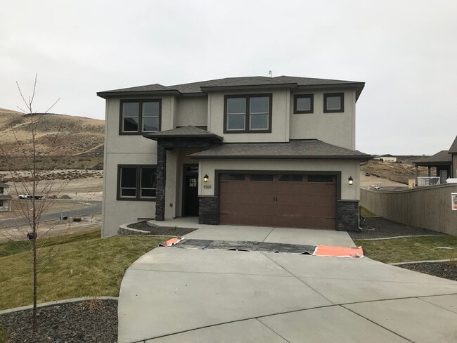property at 1060 Cayuse Dr