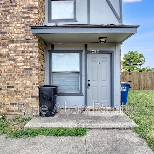 205 Pate Orr Rd N in Keller, TX - Building Photo - Building Photo