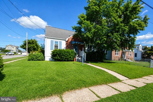 property at 846 Oakland Ave