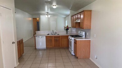 20814 Sandy Bay Ln in Katy, TX - Building Photo - Building Photo