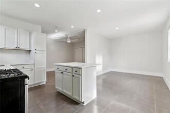 2008 Taft Park in Metairie, LA - Building Photo - Building Photo