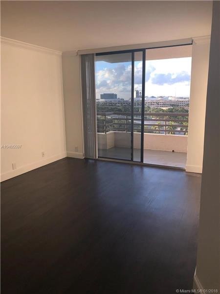 3300 NE 191st St in Aventura, FL - Building Photo - Building Photo