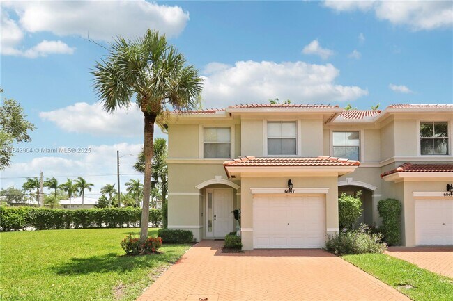 property at 6047 Seminole Gardens Cir