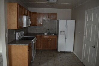 1867 Leon Rd in Jacksonville, FL - Building Photo - Building Photo