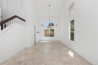 12800 Stevens Dr in Tustin, CA - Building Photo - Building Photo