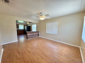 2306 W Cannon Terrace NW in Winter Haven, FL - Building Photo - Building Photo