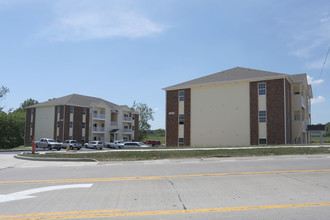 Captiva Crossing Apartments in St. Louis, MO - Building Photo - Building Photo