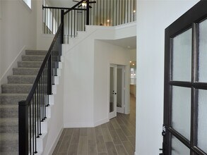 12846 Meadow Wind Wy in Conroe, TX - Building Photo - Building Photo