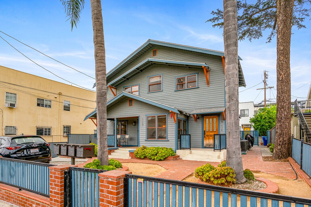 1119 Logan St in Los Angeles, CA - Building Photo